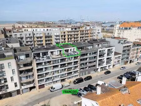 penthouse avec deux chambres et spacieuses terrasses dans l…