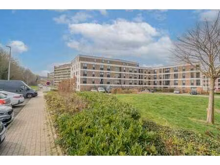 penthouse 3ch a jambes - droits d'enregistrement