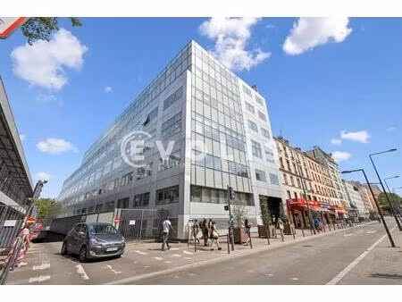 location bureaux 279 m² à 5 629 m²