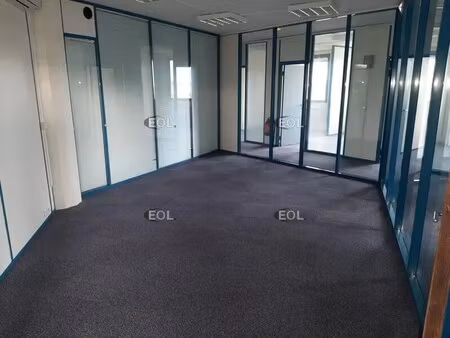 location bureaux 350 m² à 700 m²