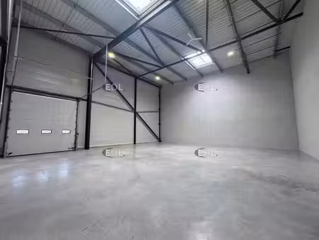 location local d’activités la queue-en-brie 94510 540m² à 1087m²