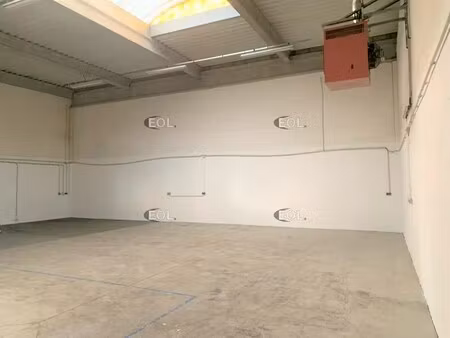 location local d’activités moissy cramayel 77550 225m²