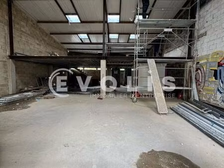 location local d’activités montreuil 93100 360m²