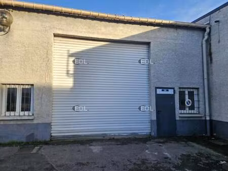 location local d’activités villeneuve saint georges 94190 127m²