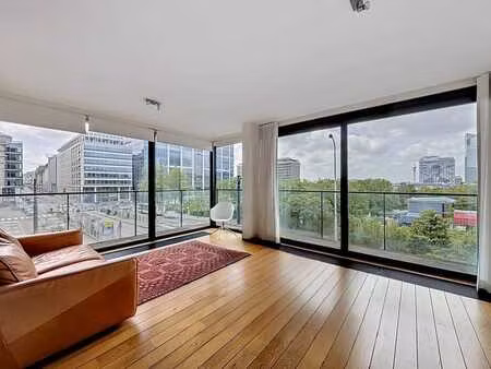 bruxelles : appartement 2 chambres de 85m² + terrasse