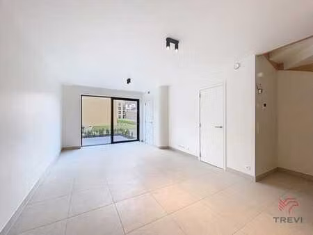 duplex 4ch neuf avec beaux volumes