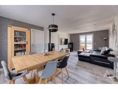 vente maison piscine à chavagnes-en-paillers (85250) : à vendre piscine / 82m² chavagnes-e