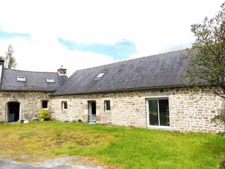 vente maison à glomel (22110) : à vendre / 167m² glomel