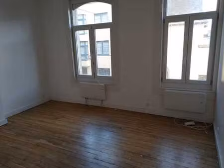 appartement 1 ch à louer  uccle  epc b