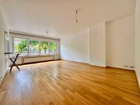 !! new !! appartement 2 ch + jardin + garage