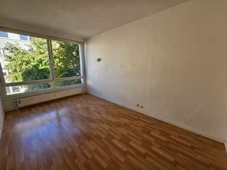 studio peb : c / visite samedi 6 juin à 11h30