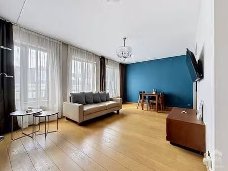 studio meublé à louer à saint-gilles