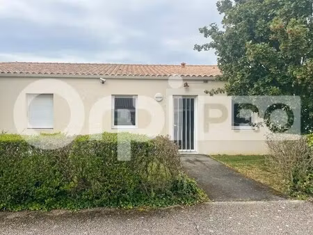 location bureaux 68 m²