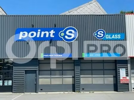 vente commerce gueret 23000 284m²