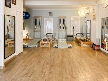 location commerce marseille 13007 60m²