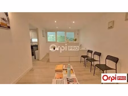 location bureaux 11 m²