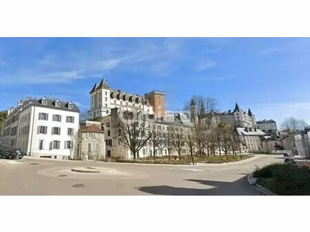 location commerce pau 64000 120m²