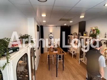 location commerce caen 14000 30m²