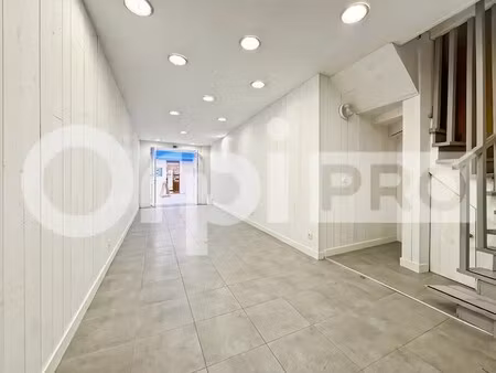 location commerce saint martin de re 17410 60m²