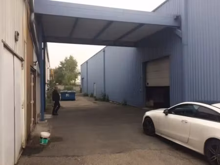 location local d’activités bordeaux 33300 655m²