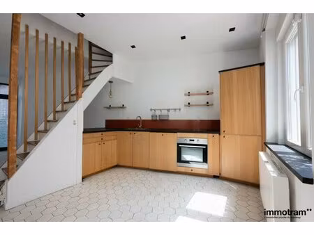 en vente maison 60 m² – 230 000 € |la madeleine