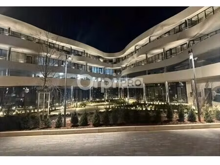 location local d’activités bezannes 51430 90m²