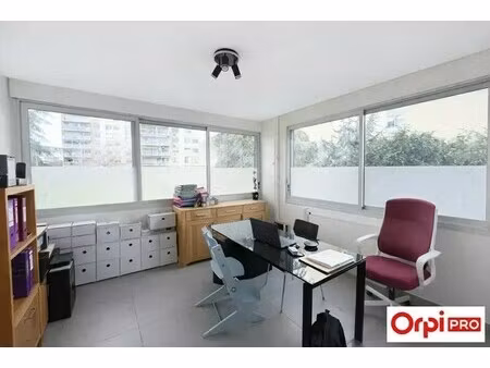 vente commerce 86 m²