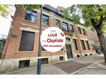 location bureaux 648 m²