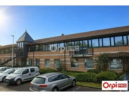 location bureaux 61 m²