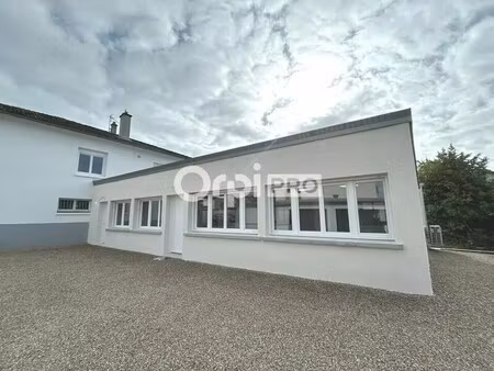 location bureaux 153 m²