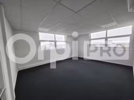 location bureaux bétheny 51450 360m²