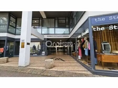 location commerce colmar 68000 52m²