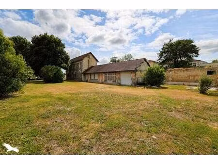 vente maison 3 pièces 300 m² barbezieux-saint-hilaire (16300)