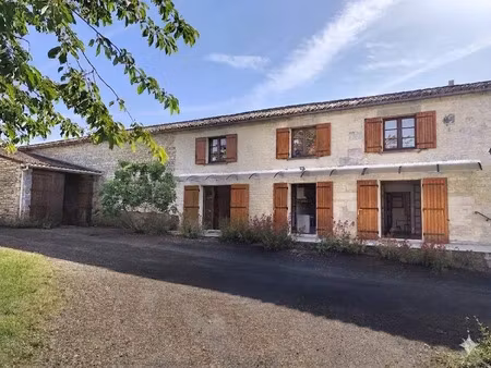 vente maison 7 pièces 160 m² hiersac (16290)