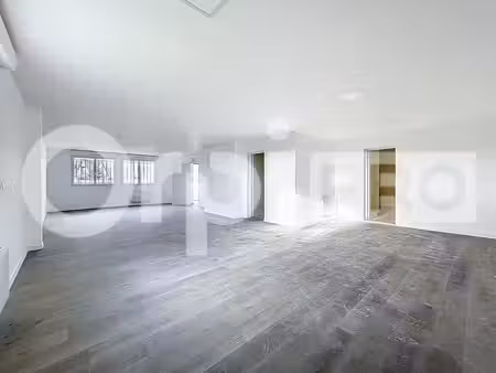 location bureaux rochy-condé 60510 86m²