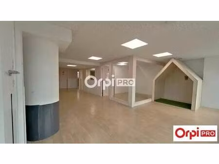 vente commerce lille 59000 171m²