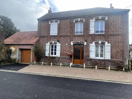vente maison 8 pièces  160.00m²  saint
