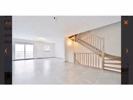 appartement duplex 2ch  terrasse et parking  marche