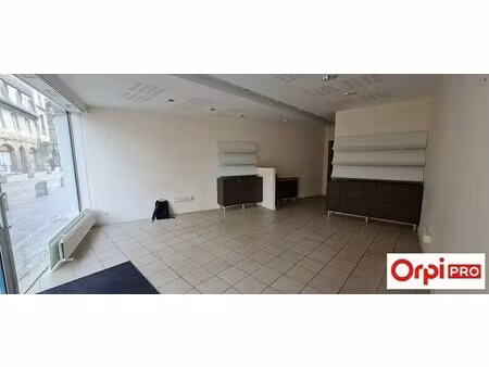 location commerce saint brieuc 22000 85m²