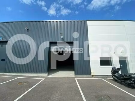 location local d’activités cormontreuil 51350 205m²