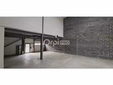 location local d’activités pau 64000 341m²