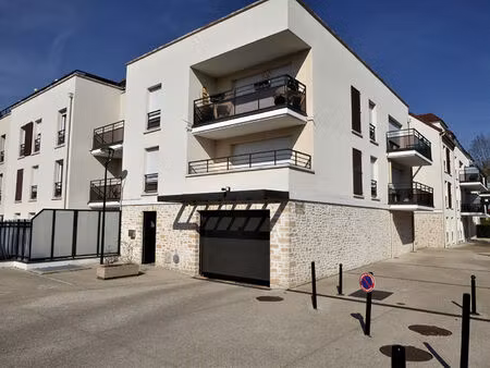 location appartement 2 pièces  41.51m²  mennecy