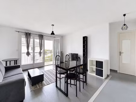 vente appartement 3 pièces  56.00m²  angers