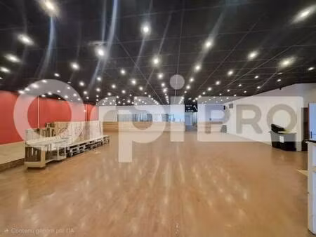 location commerce tinqueux 51430 535m²
