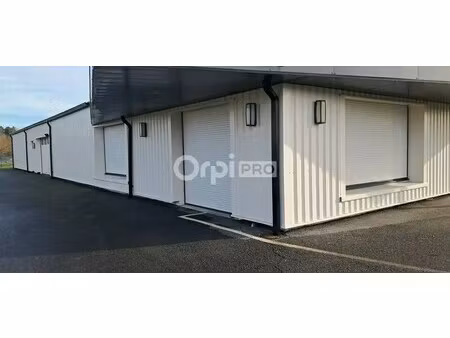 location local d’activités morlaas 64160 750m²