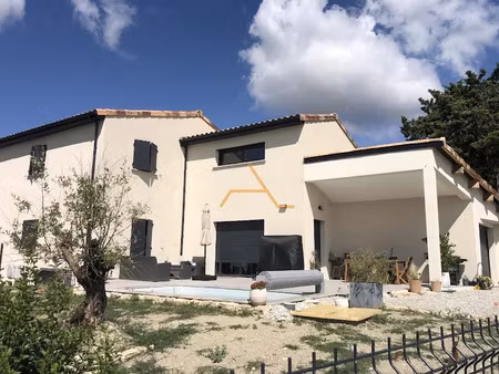 location villa 0 pièces 106 m² à valaurie (26230)  1 750 €