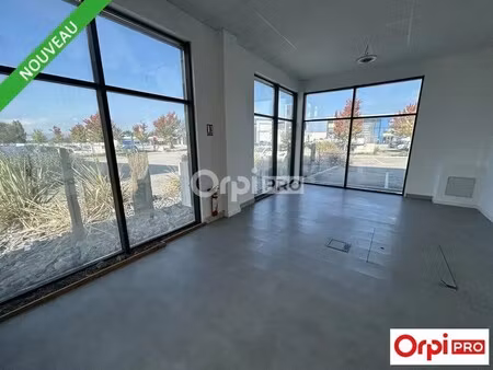 location commerce valence 26000 488m²