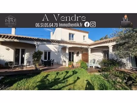 villa à vendre au grau d'agde d'une surface de 147m2 sur 665m2 de terrain.