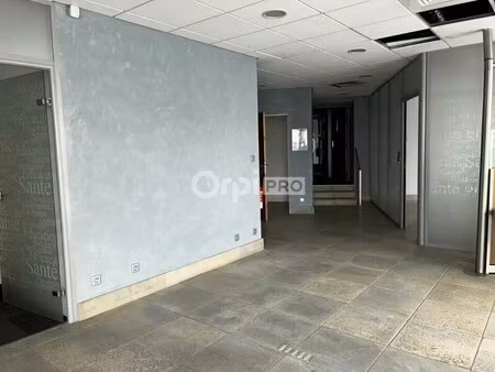 location bureaux 86 m² à 248 m²