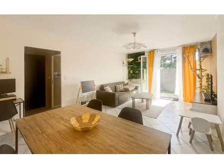 appartement pontoise 42.47 m² t-2 à vendre  165 000 €
